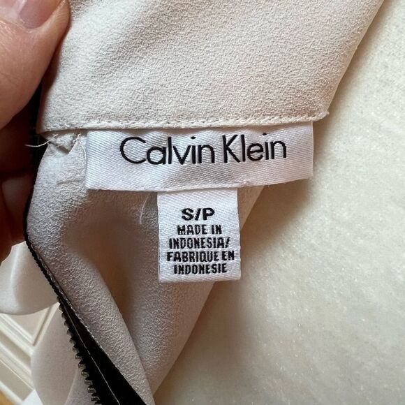 Calvin Klein Color Block Shoulder Blouse - Picture 12 of 14